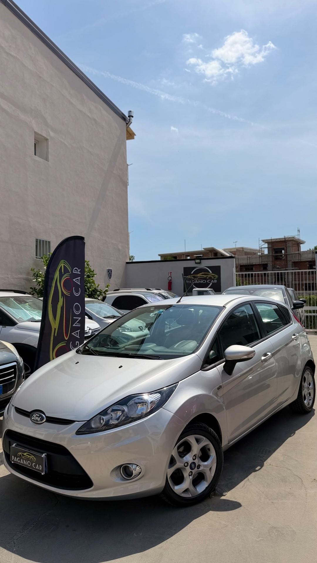 Ford Fiesta 1.4 TDCi 70CV 5 porte Titanium