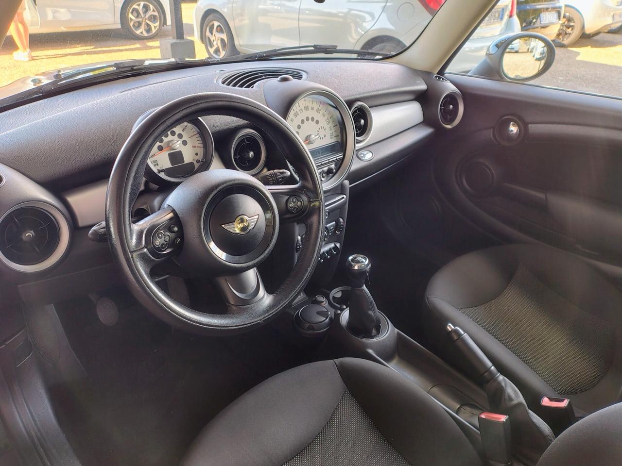 Mini 1.6 Benz. One OK NEOPATENTATI