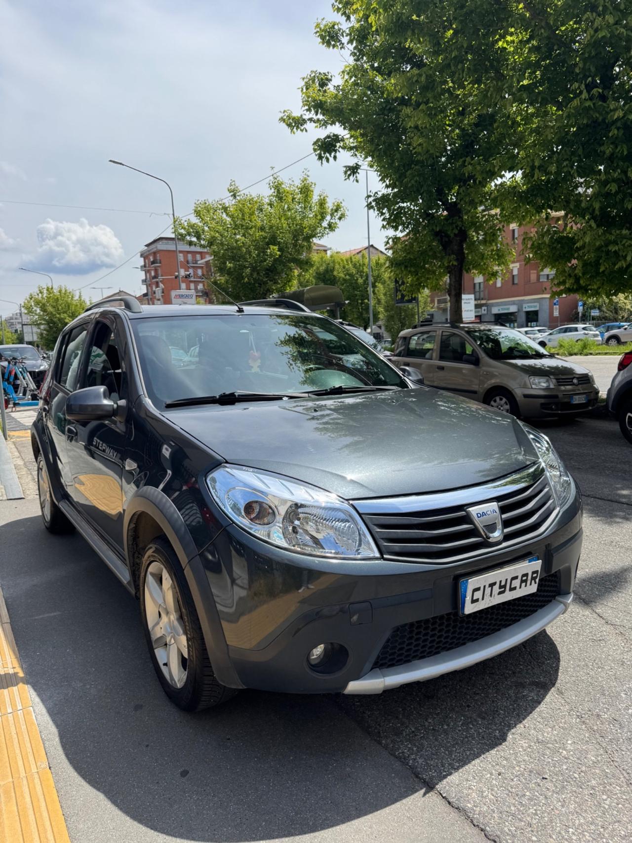 Dacia Sandero Stepway 1.6 90CV benz