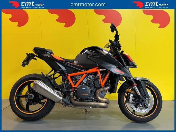 KTM 1290 Super Duke R - 2020