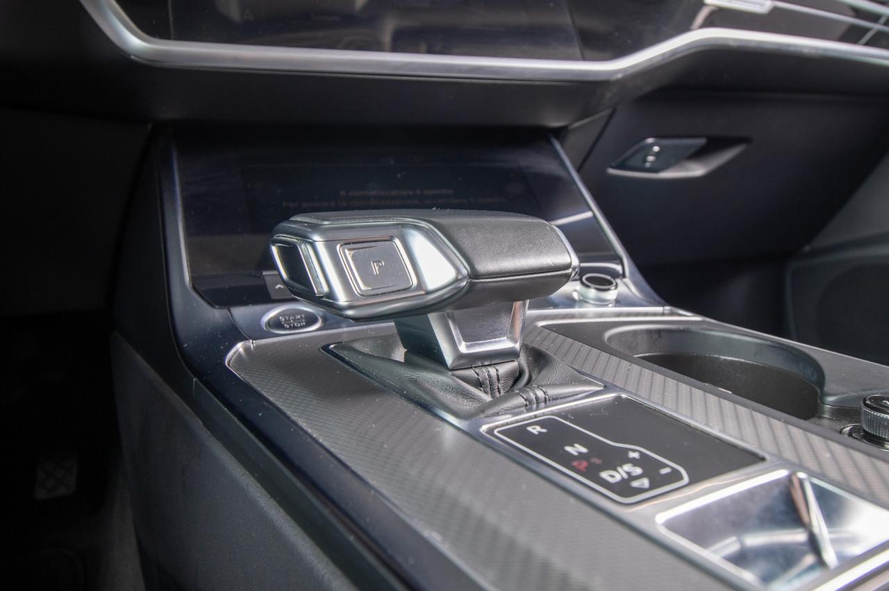 Audi A6 Avant 40 2.0 Tdi Business Sport S-tronic 204cv