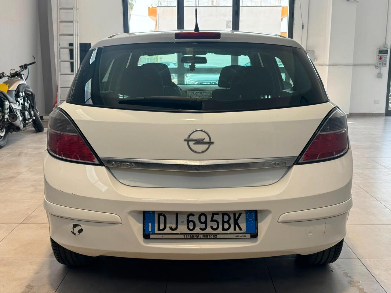 Opel Astra 1.3 CDTI 5 porte Enjoy