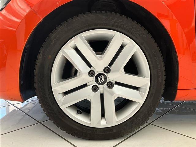 RENAULT Clio 1.0 TCe Evolution