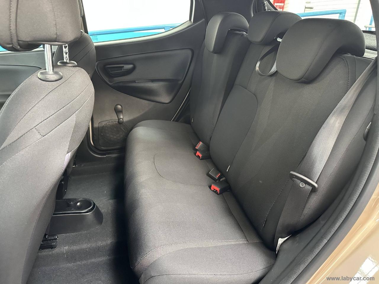 LANCIA Ypsilon 1.2 69 CV 5p. S&S Gold