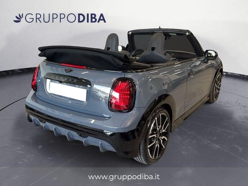 MINI Cooper Mini Cabrio F67 Mini Cabrio 2.0 C JCW auto