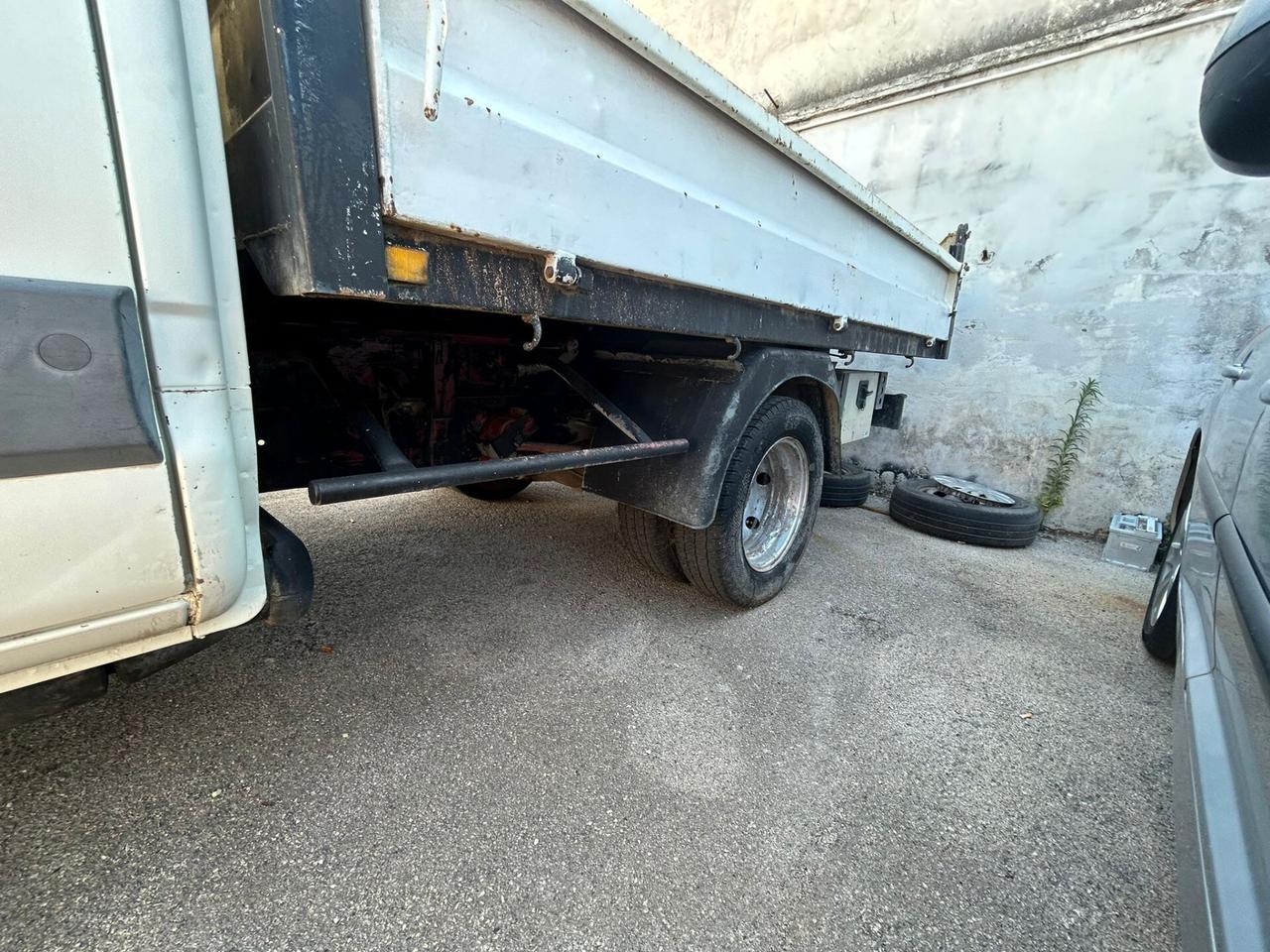 Iveco daily 35c11 doppia più ribaltabile