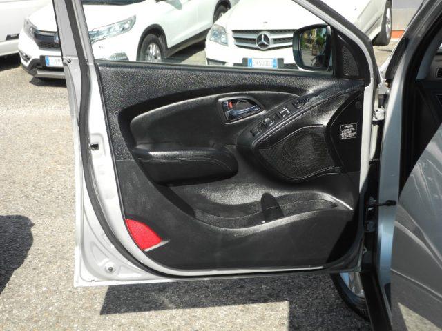 HYUNDAI iX35 2.0 CRDi 2WD 135cv - OK NEOPATENTATI -"DA VETRINA"