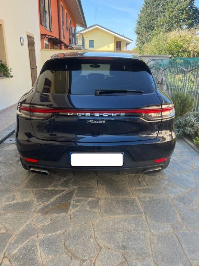 PORSCHE Macan 2.0