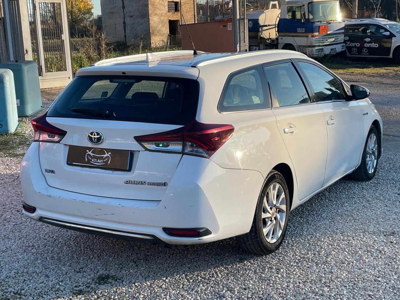 Toyota Auris 1.8h Executive