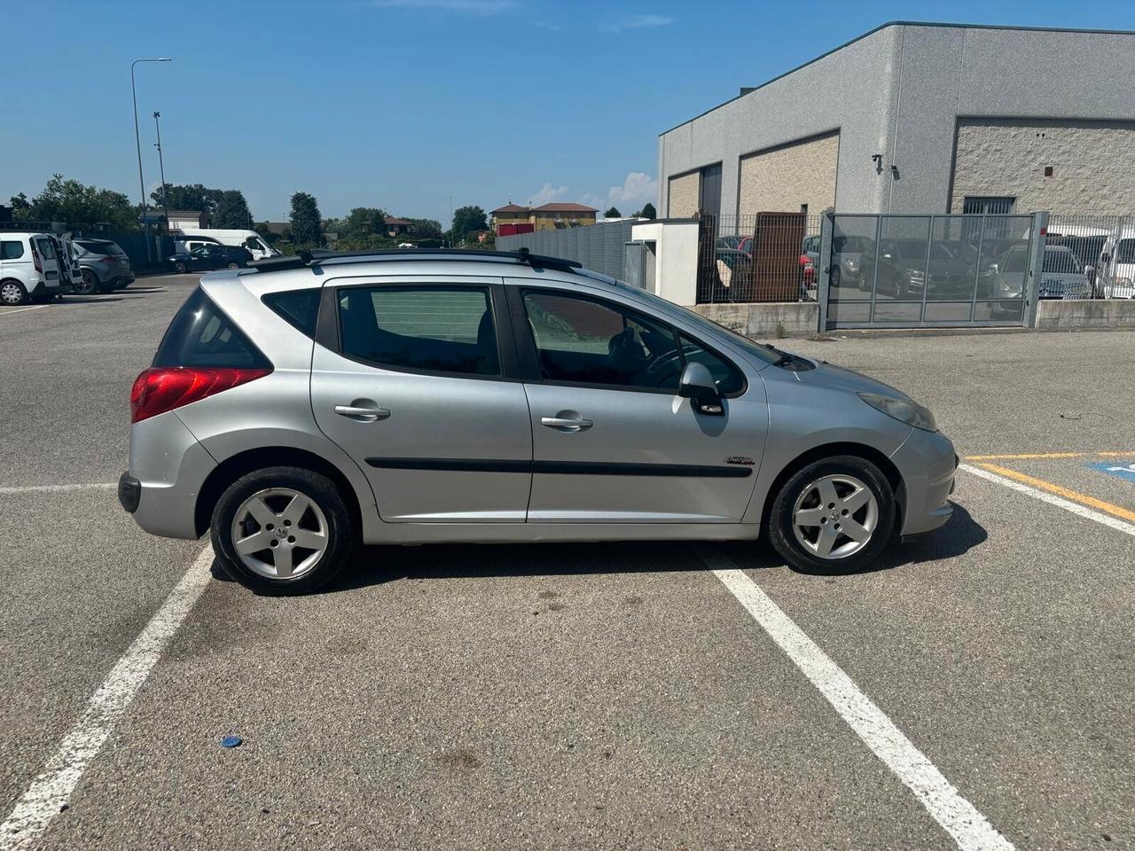 Peugeot 207 1.4 VTi 95CV SW XS Ciel