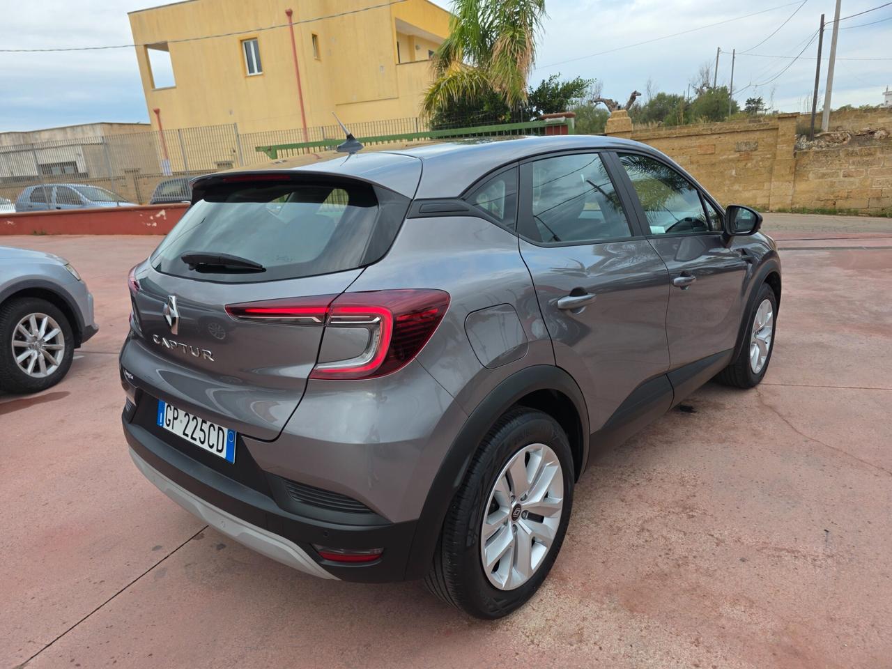 Renault Captur TCe 100 CV GPL Equilibre