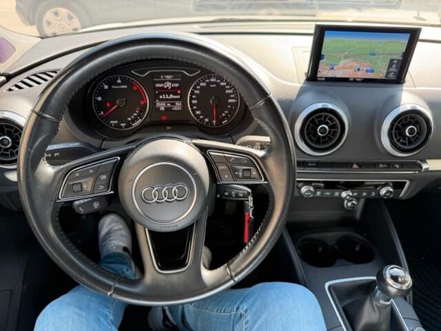 Audi A3 SPB 2.0 TDI 150 CV S-LINE