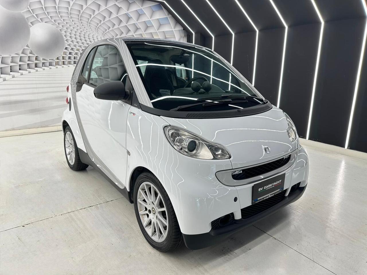 Smart ForTwo 1000 52 kW coupé passion