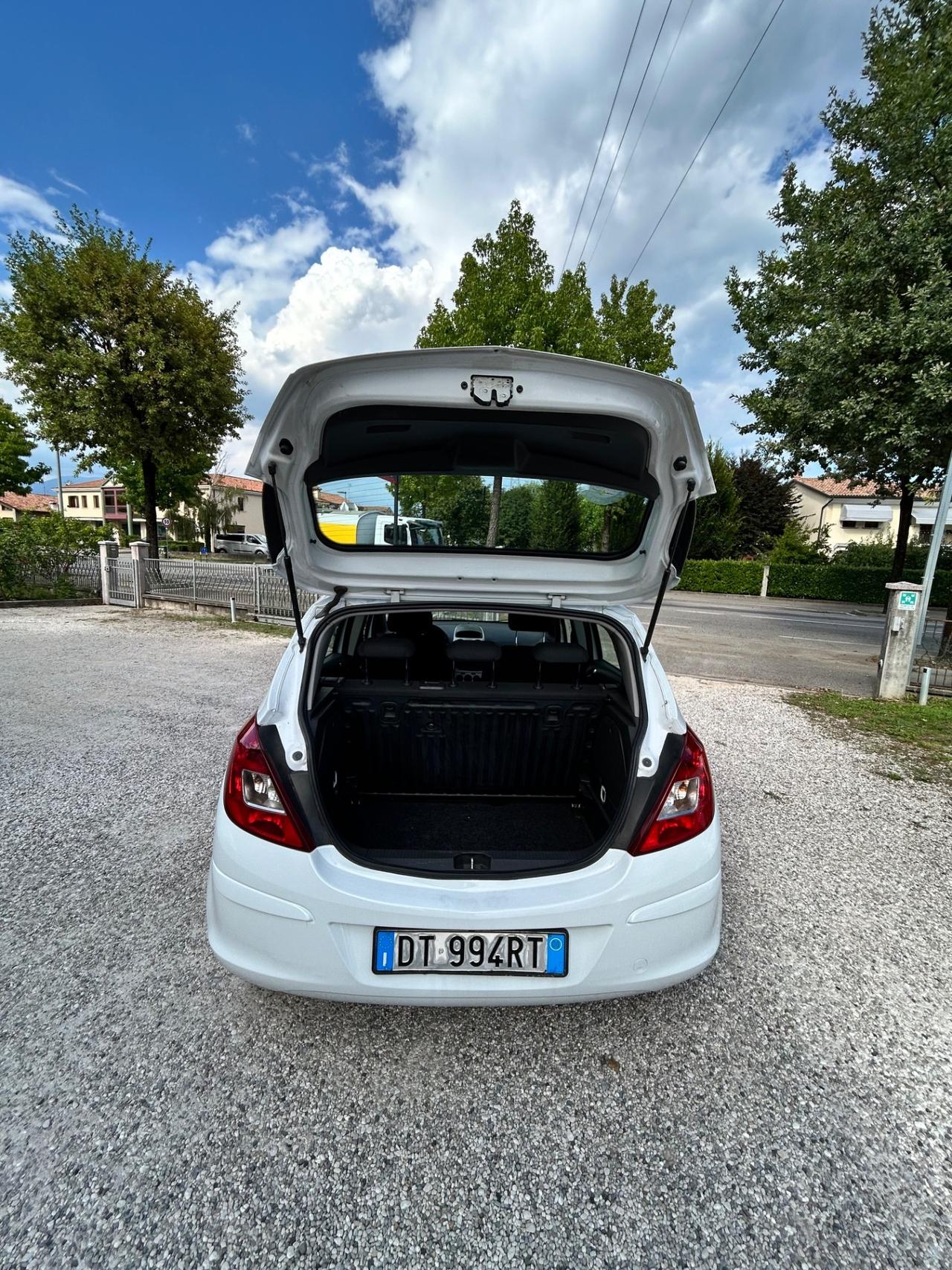 Opel Corsa 1.3 CDTI 75CV ecoFLEX 5 porte Cosmo