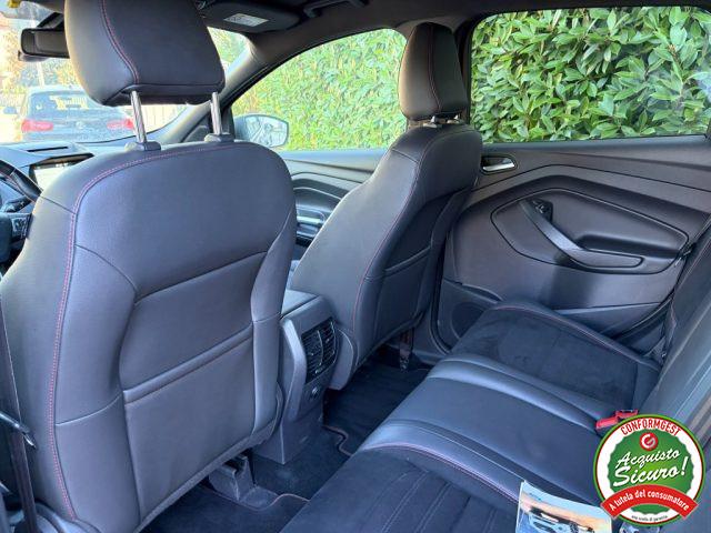 FORD Kuga 1.5 TDCI 120 CV S&S 2WD ST-Line Business