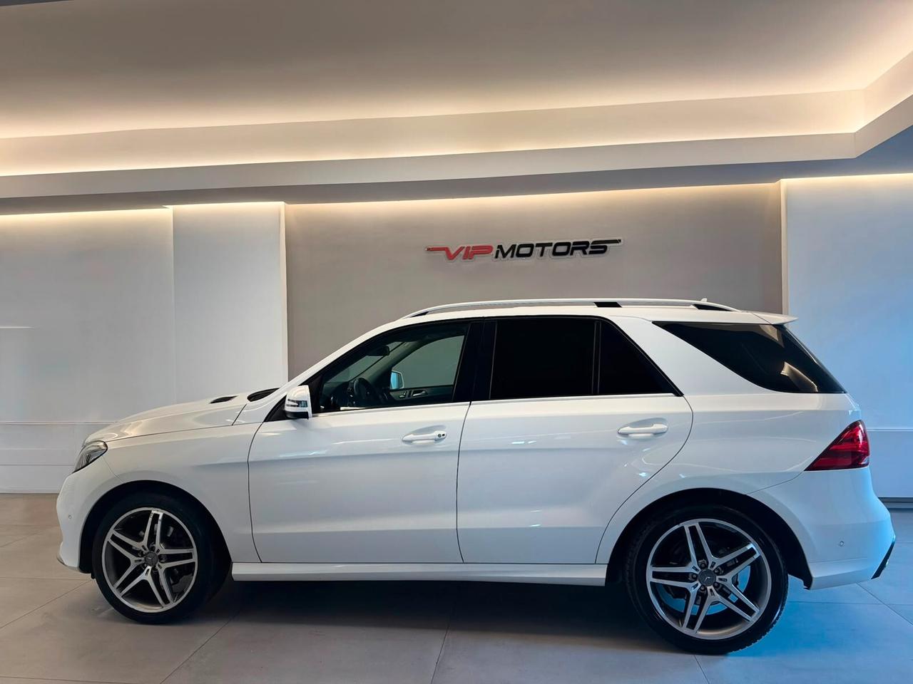 MERCEDES-BENZ GLE 350D 4MATIC PREMIUM UNIPRO