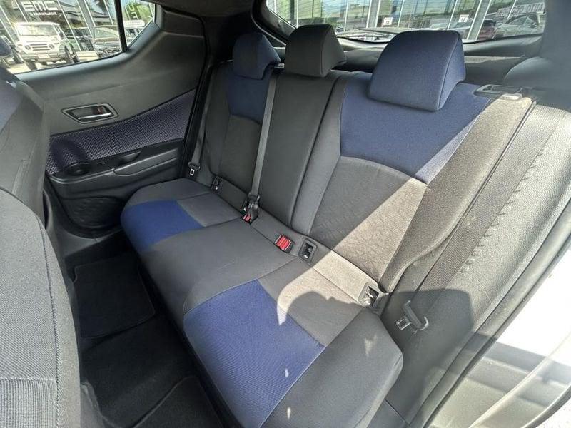 Toyota C-HR 1.8 Hybrid E-CVT Style 1 PROPRIETARIO * GARANZIA EUROPEA INCLUSA