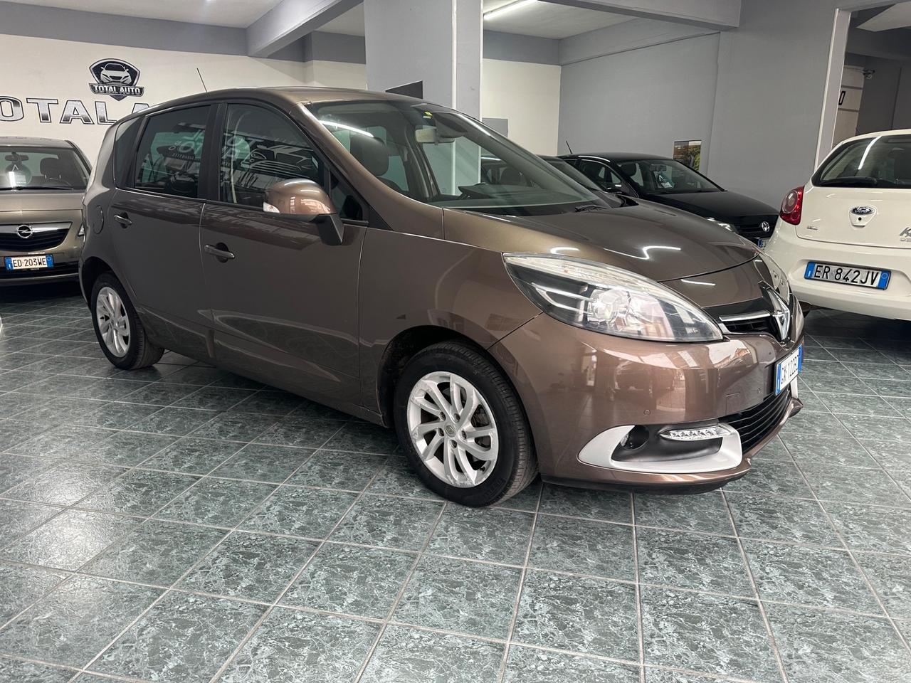 Renault Scenic Scénic XMod 1.5 dCi 110CV Wave