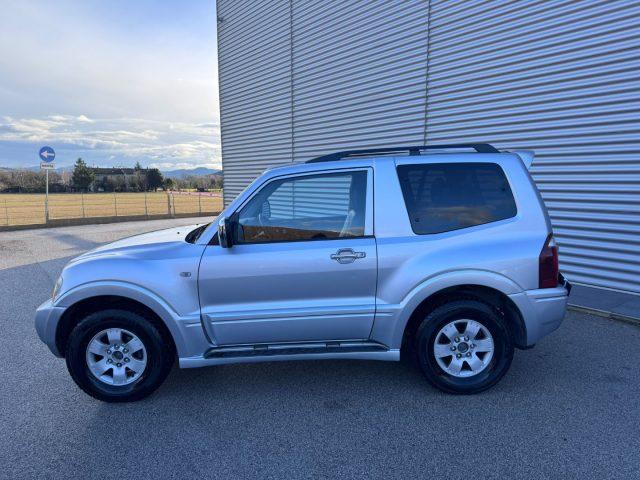MITSUBISHI Pajero 3.2 16V DI-D 3p. GLS GANCIO TRAINO NO RUGGINE