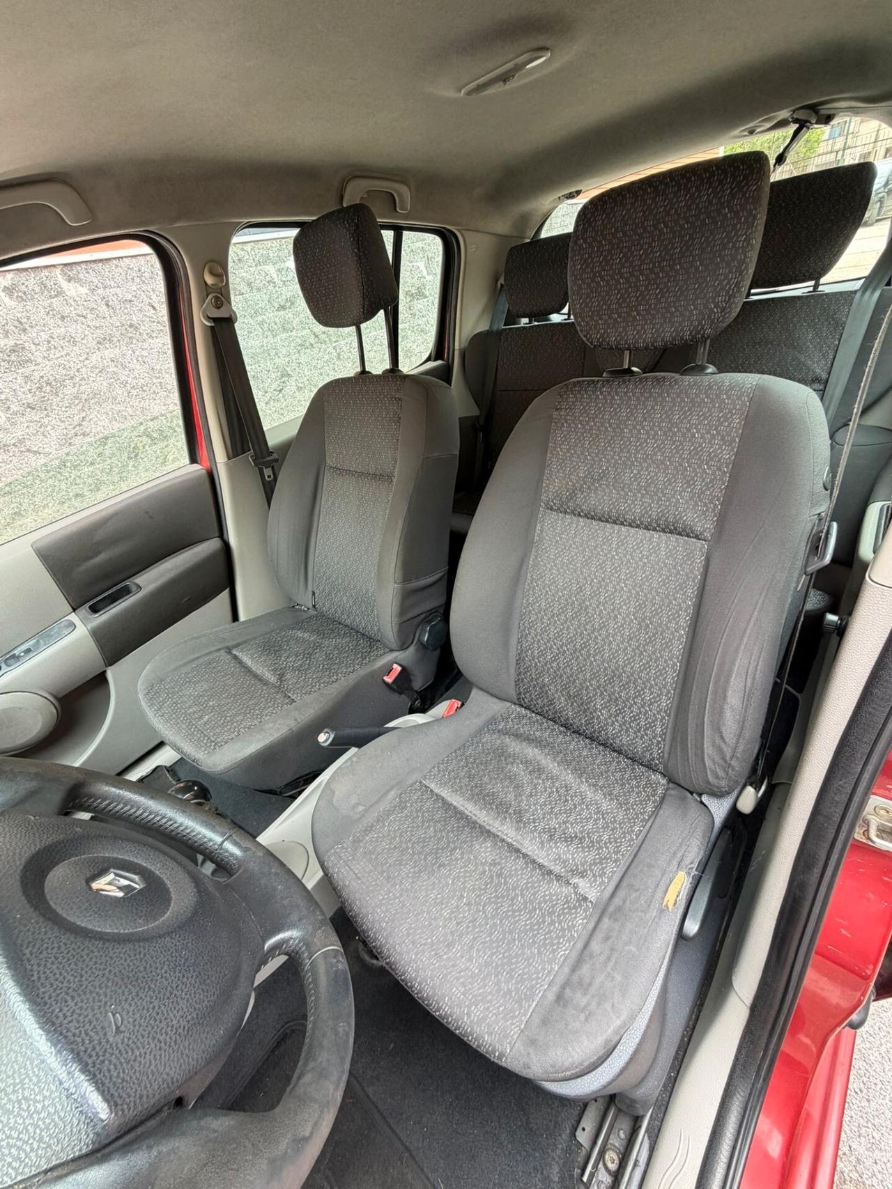 Renault Modus 1.5 DCI 82CV LUXE PRIVILEGE