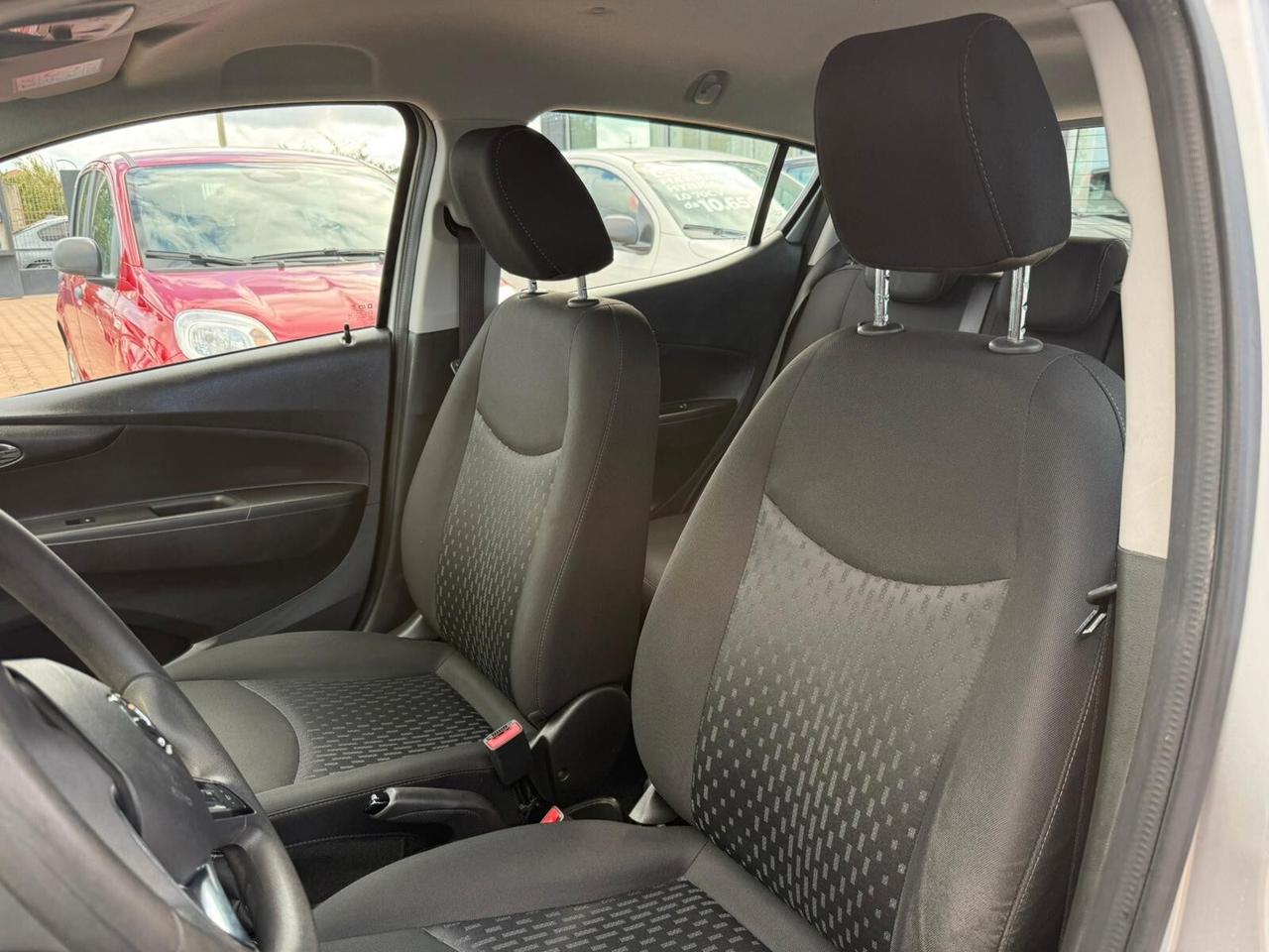 Opel Karl Rocks 1.0 73 CV