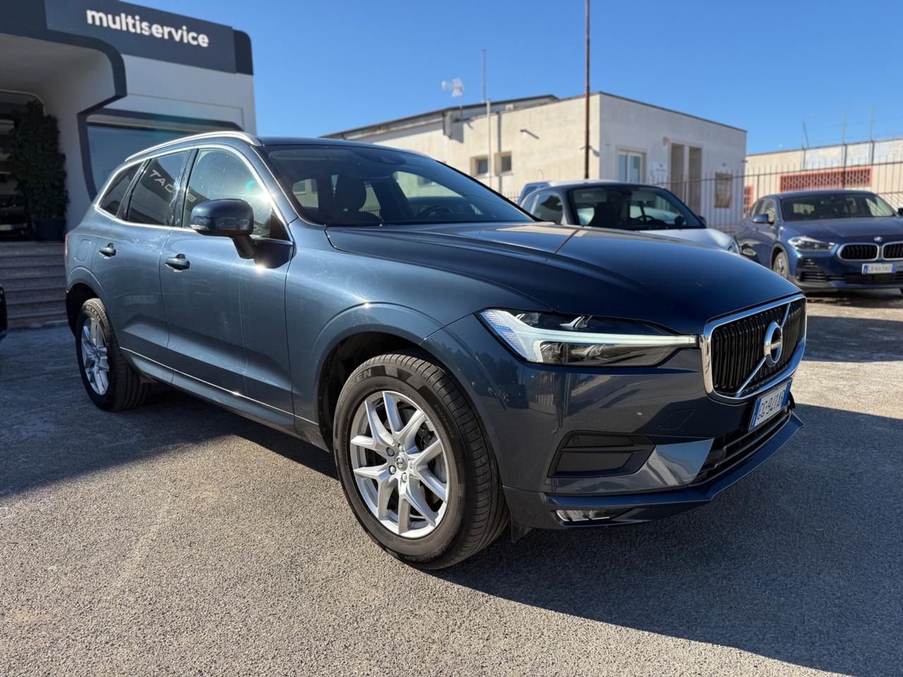 Volvo XC 60 XC60 B4 (d) AWD Geartronic Momentum