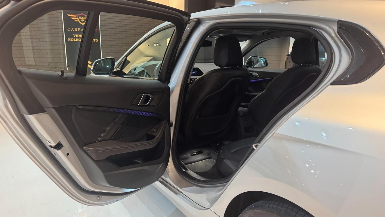 BMW 118D ADVANTAGE 150CV- 2020