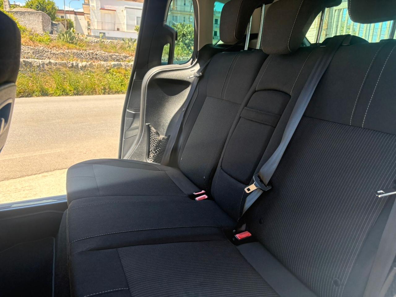 Ford B-Max 1.5 TDCi 75 CV Titanium