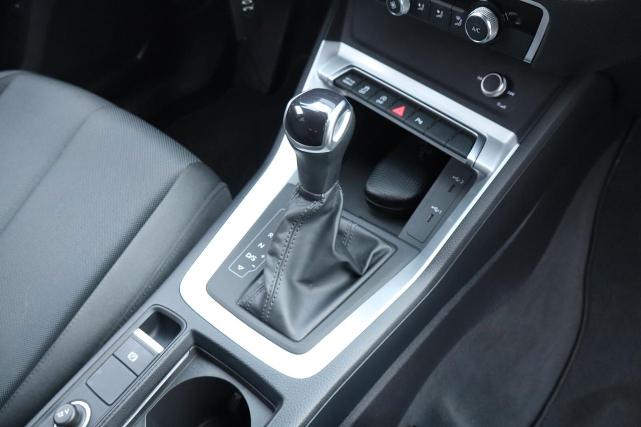 Audi Q3 35 TDI S tronic Business Advanced-2023