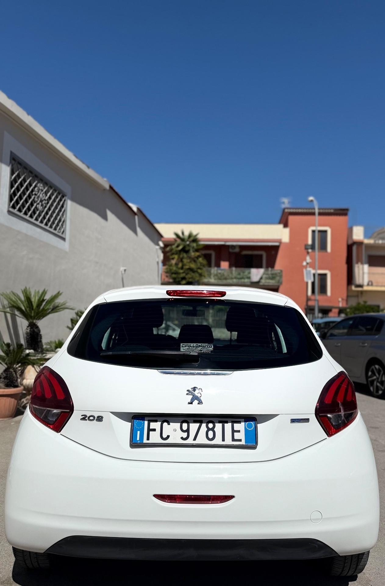 Peugeot 208 1.2 Benzina 82 Cv