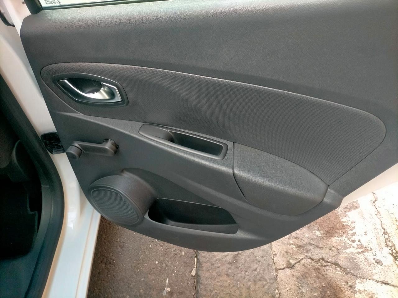 Renault Clio dCi 8V 75CV Start&Stop 5 porte Energy Zen