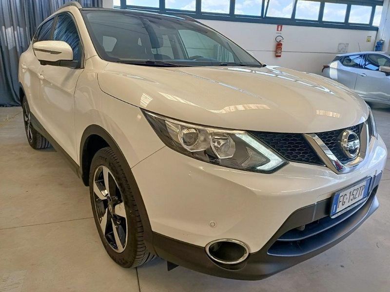 Nissan Qashqai 1.5 dCi N-Connecta