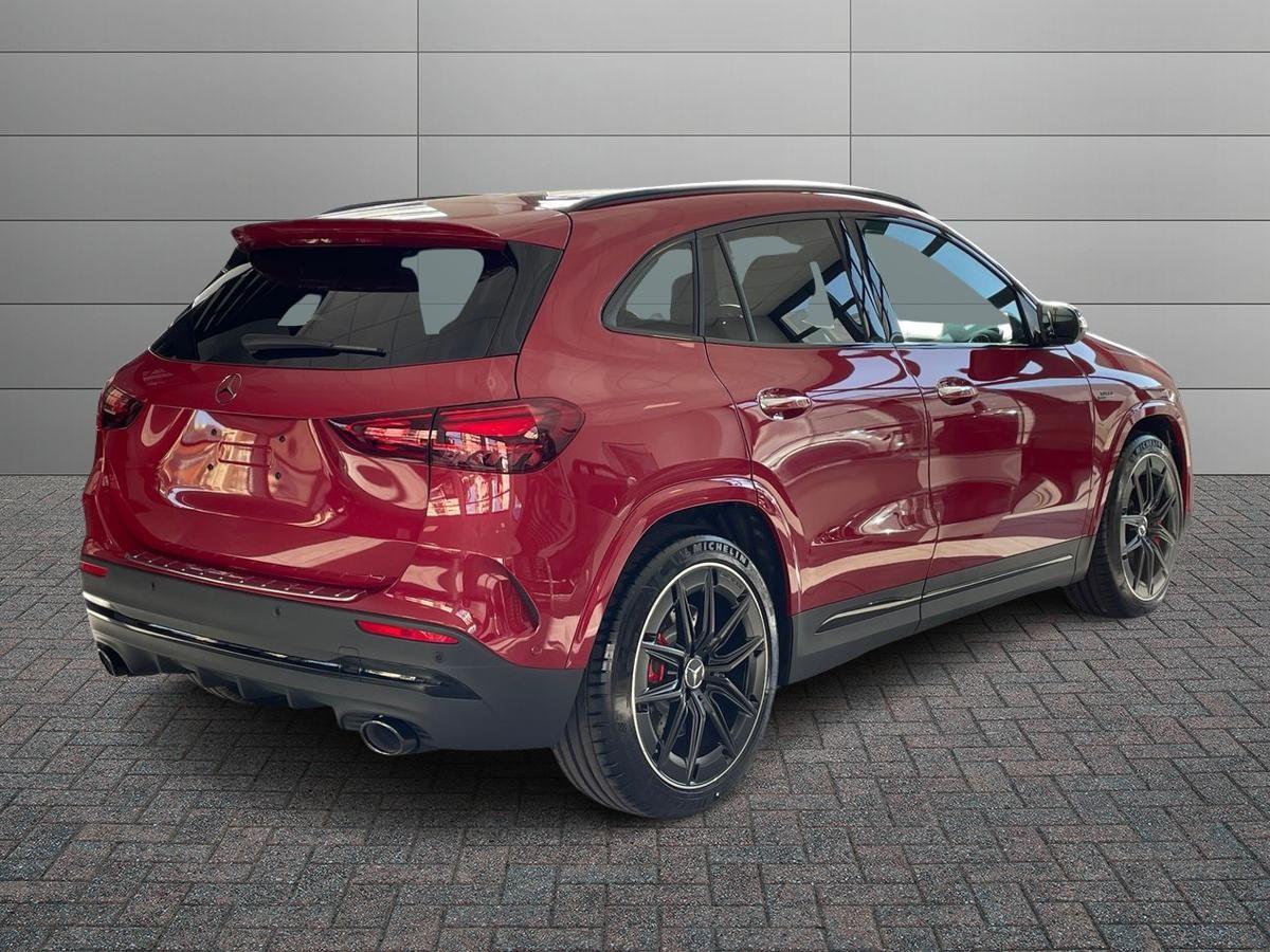 Mercedes-Benz Mercedes-AMG GLA 35 4MATIC
