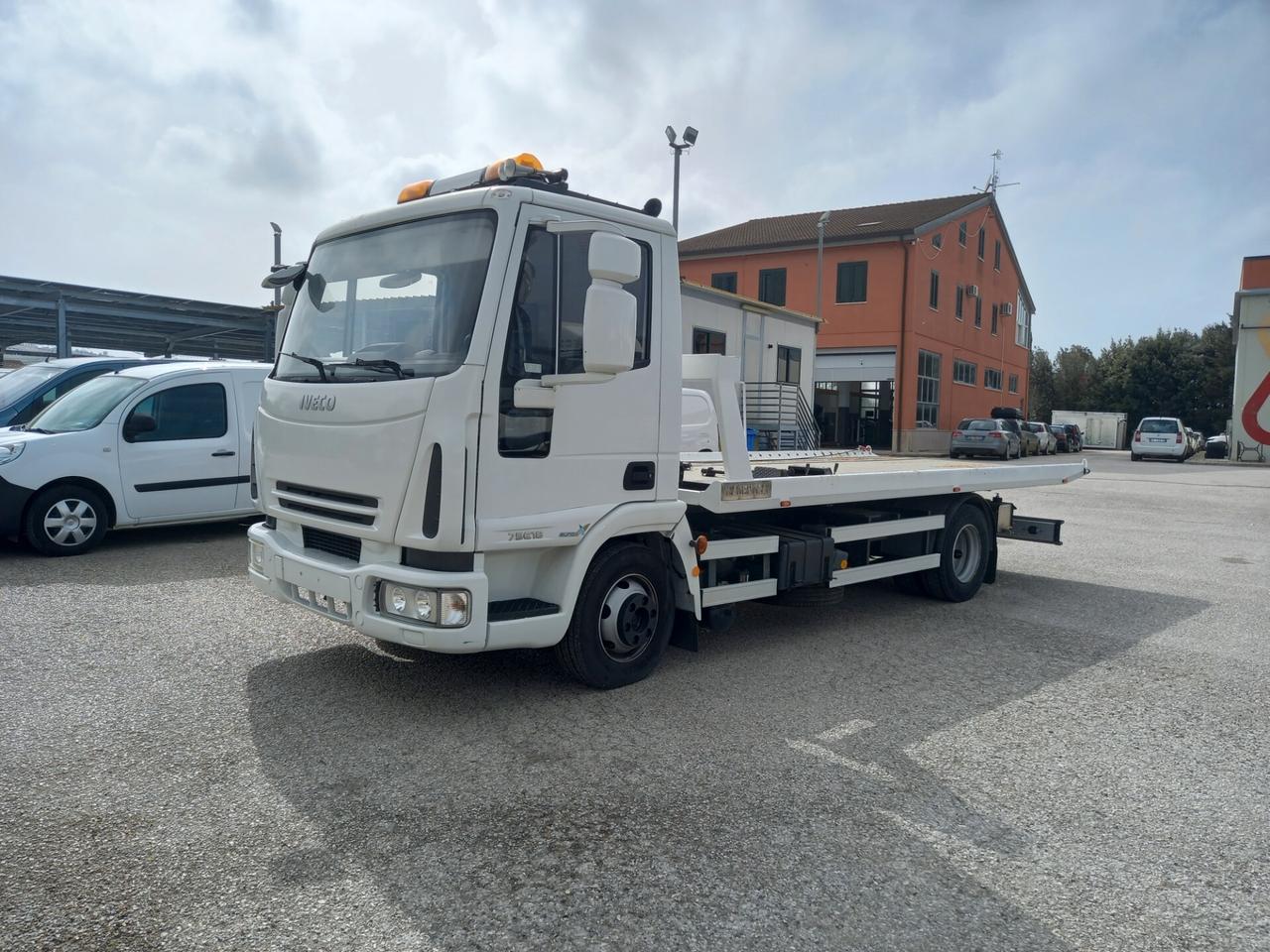 IVECO ML 75E18 - ALLESTIMENTO: SOCCORSO STRADALE (C67)