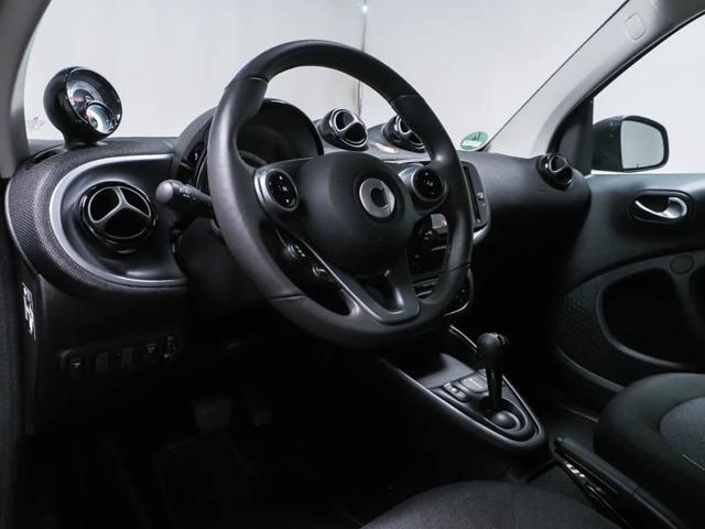 SMART ForTwo EQ Passion Blacmotion edition