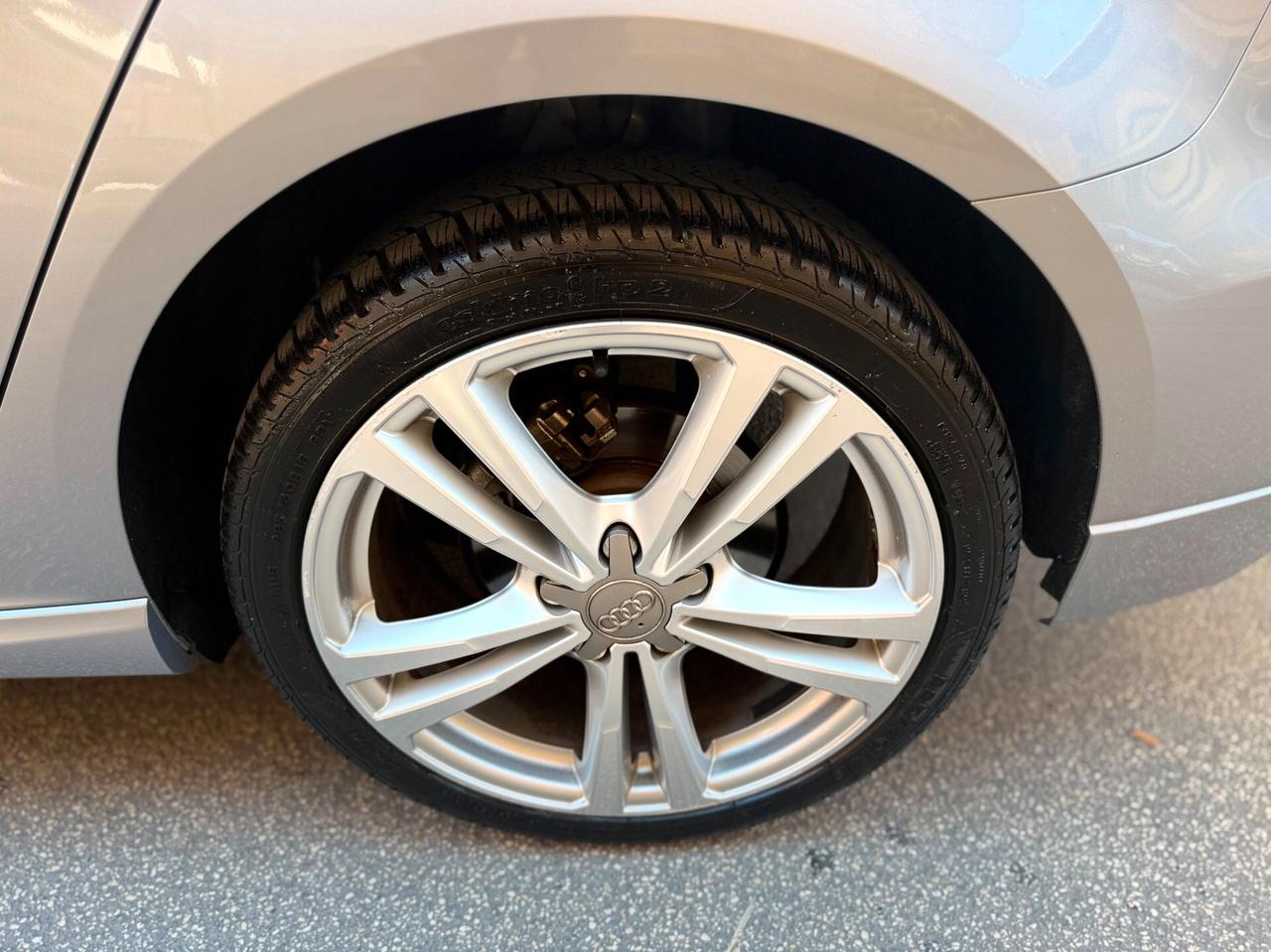 AUDI A3 S-Line/full Led/VIRTUAL RS3/18/BELL - 2019