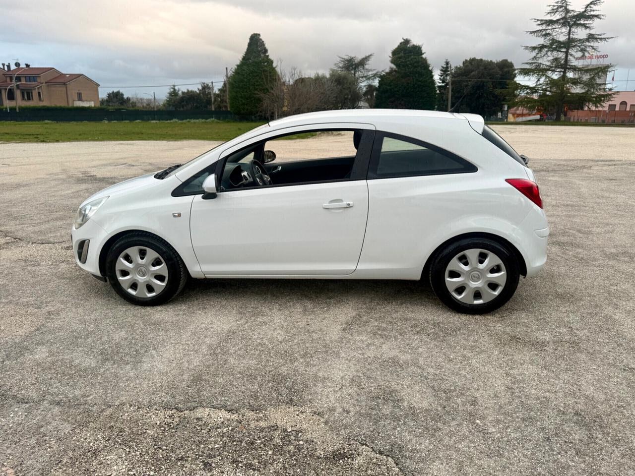Opel Corsa 1.0 Benzina 65cv NEOPATENTATI OK