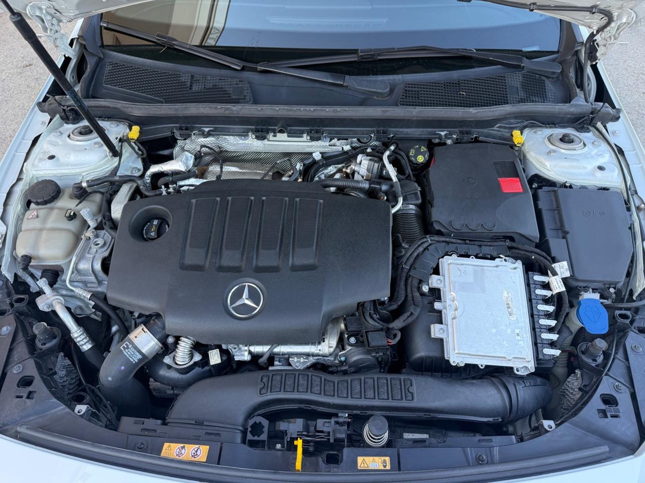 Mercedes-benz CLA 200 d Automatic Shooting Brake AMG PREMIUM