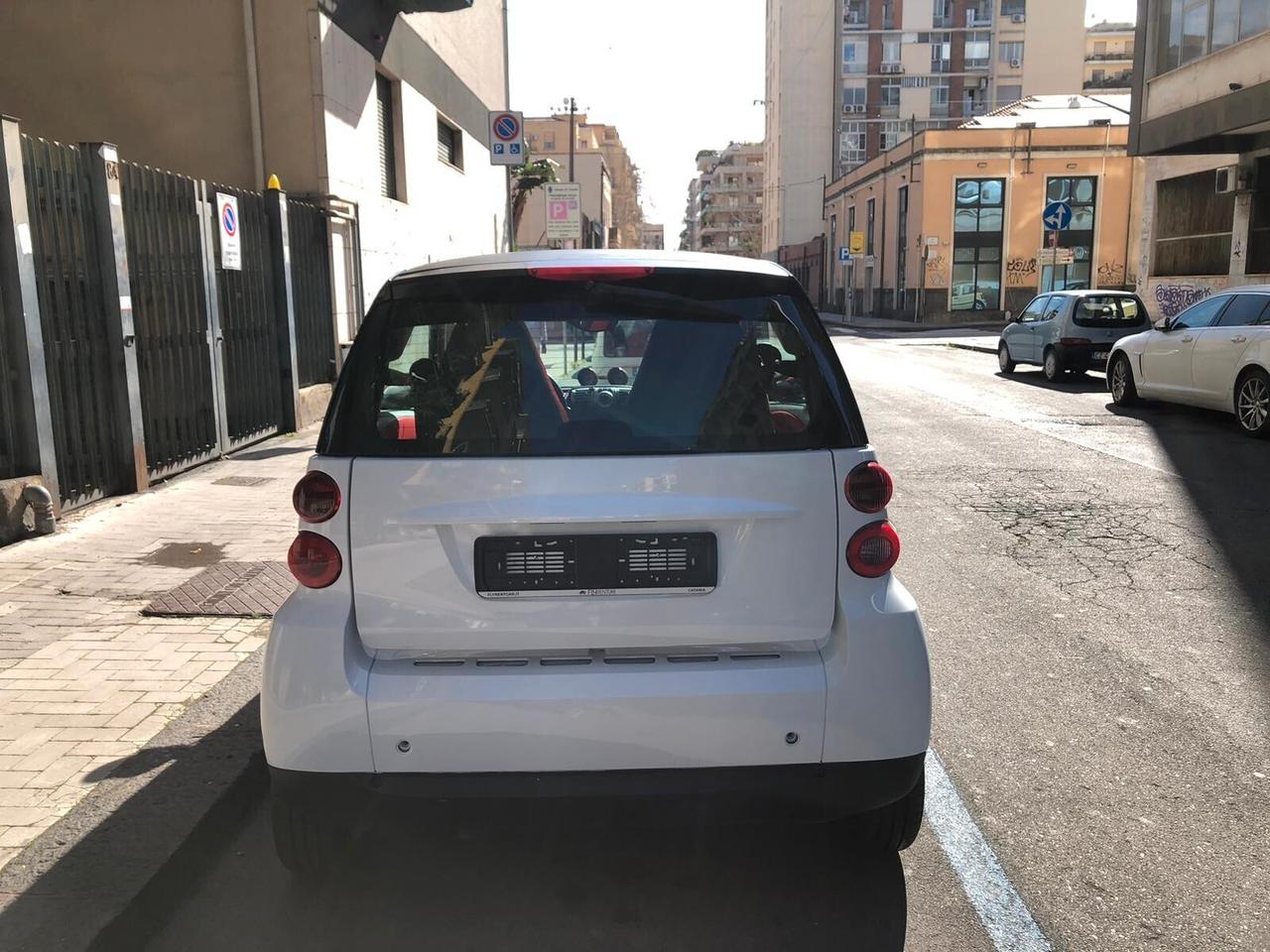 Smart ForTwo 800 40 kW coupé passion cdi