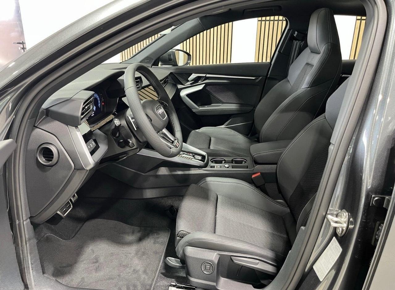 Audi A3 SPB 35 TDI S tronic S Line Nuovo Mod Tetto Pelle Matrix