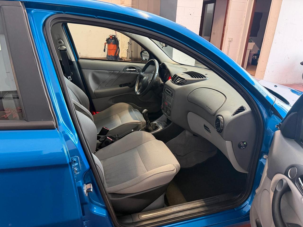 Alfa Romeo 147 1.6 16V TS 5 porte Black Line