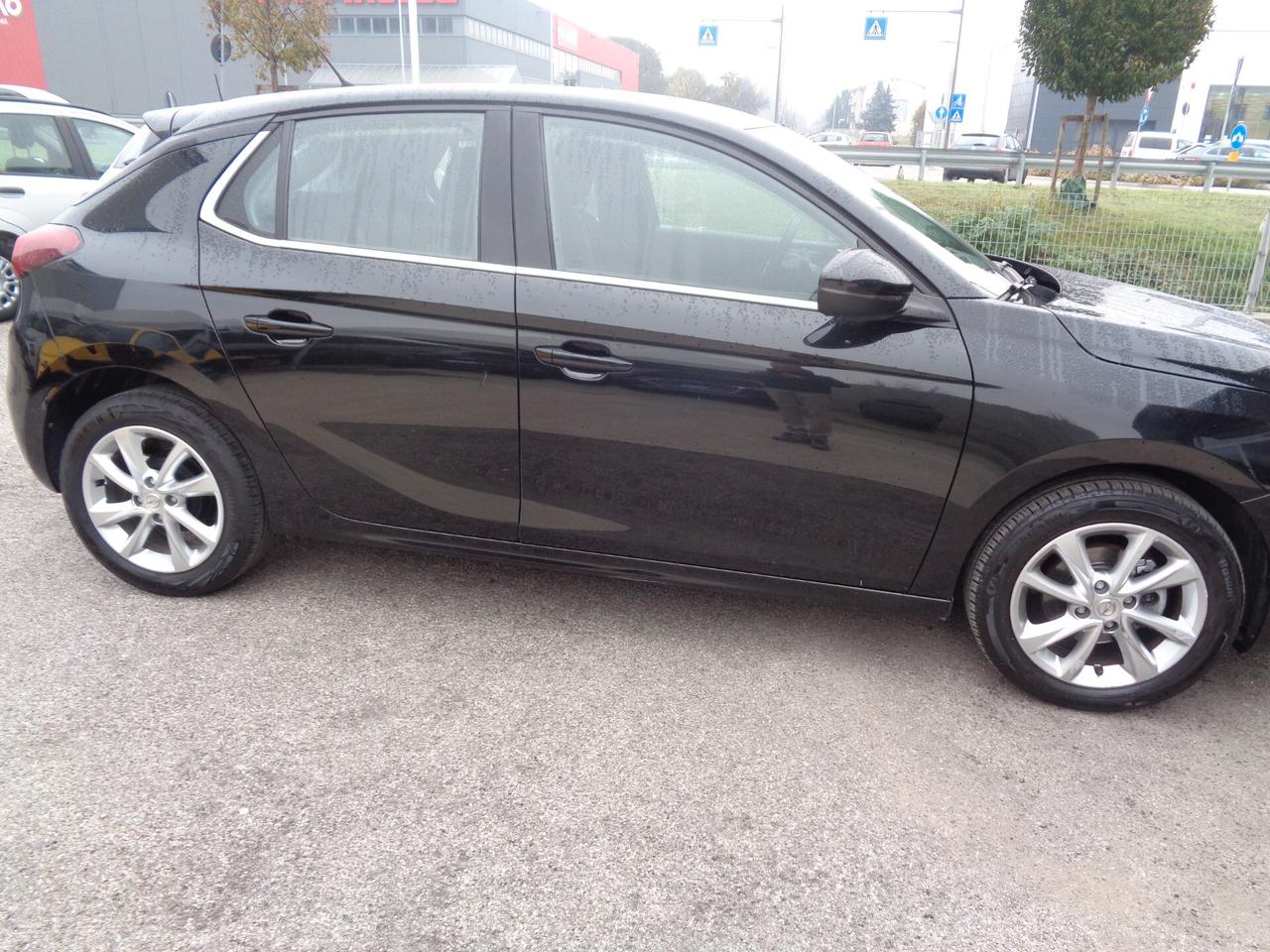 Opel Corsa 1.2 Elegance