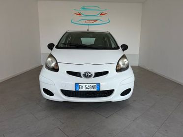 TOYOTA Aygo 1.0 12V VVT-i 5 porte Deep Ocean Connect