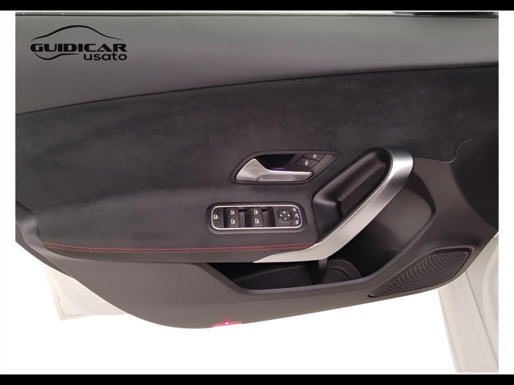 Mercedes-Benz Classe A - W177 2018 - A 180 d Premium