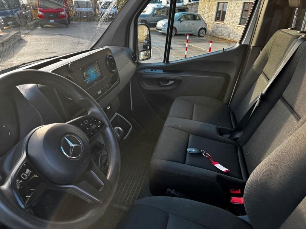 Mercedes-Benz Sprinter Cargo Van