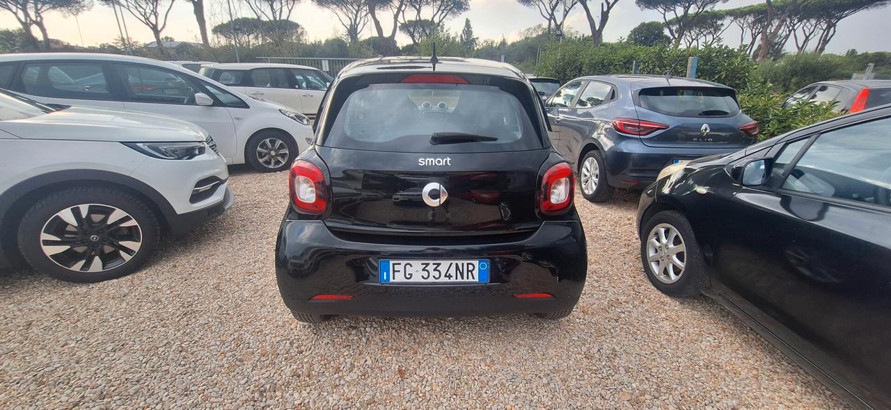 Smart ForFour 70 1.0 Passion