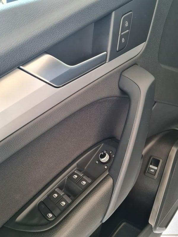 Audi Q5 Q5 35 2.0 tdi mhev 12V S line s-tronic