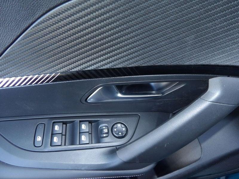 Peugeot 2008 2008 PureTech 100 S&S Allure