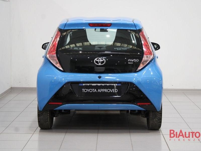 Toyota Aygo Aygo 5p 1.0 x-play my15