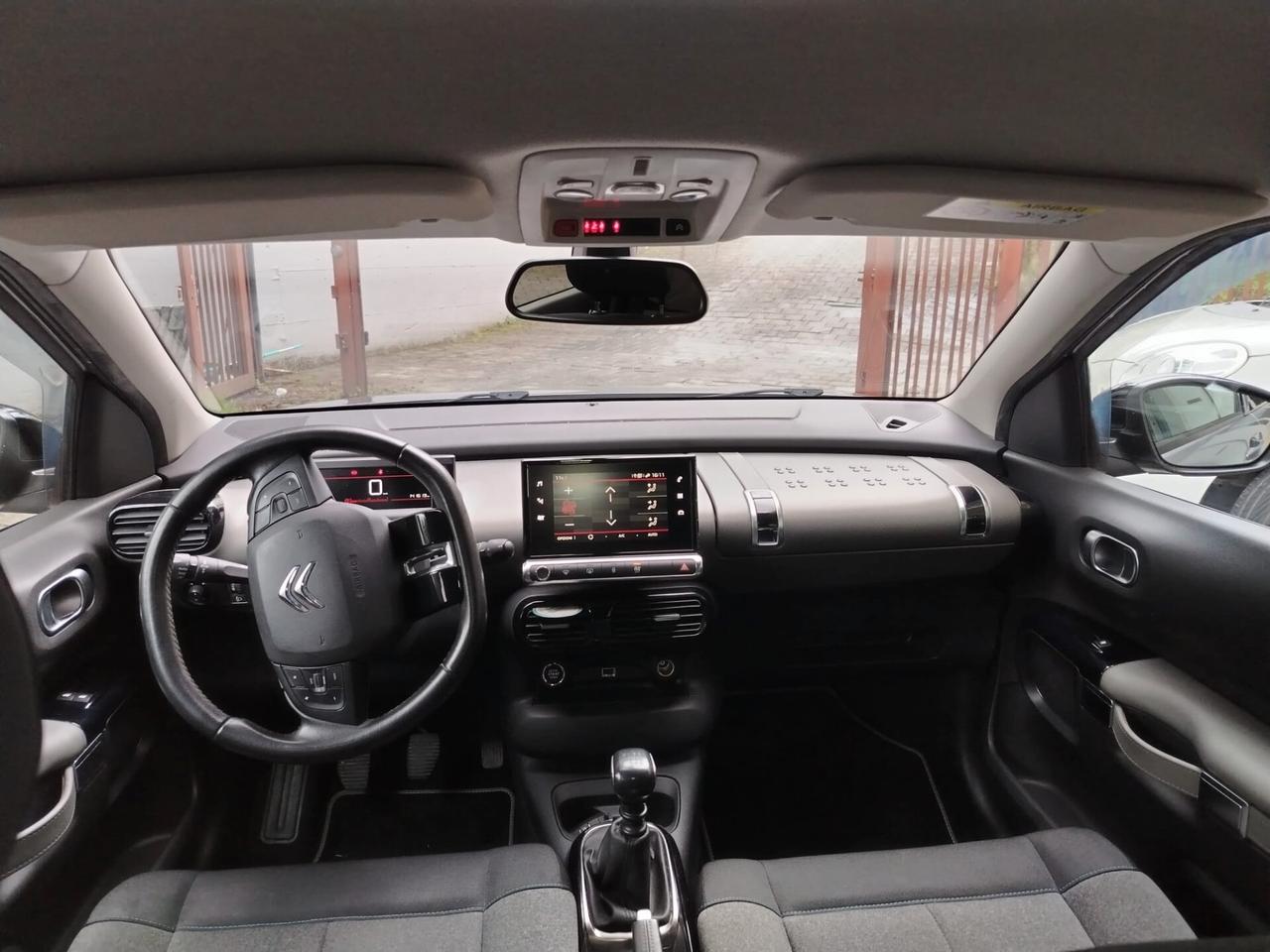 Citroen C4 Cactus BlueHDi 100 S&S Shine